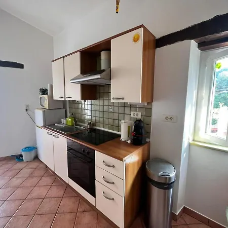 Calme Les Bains Apartamento *